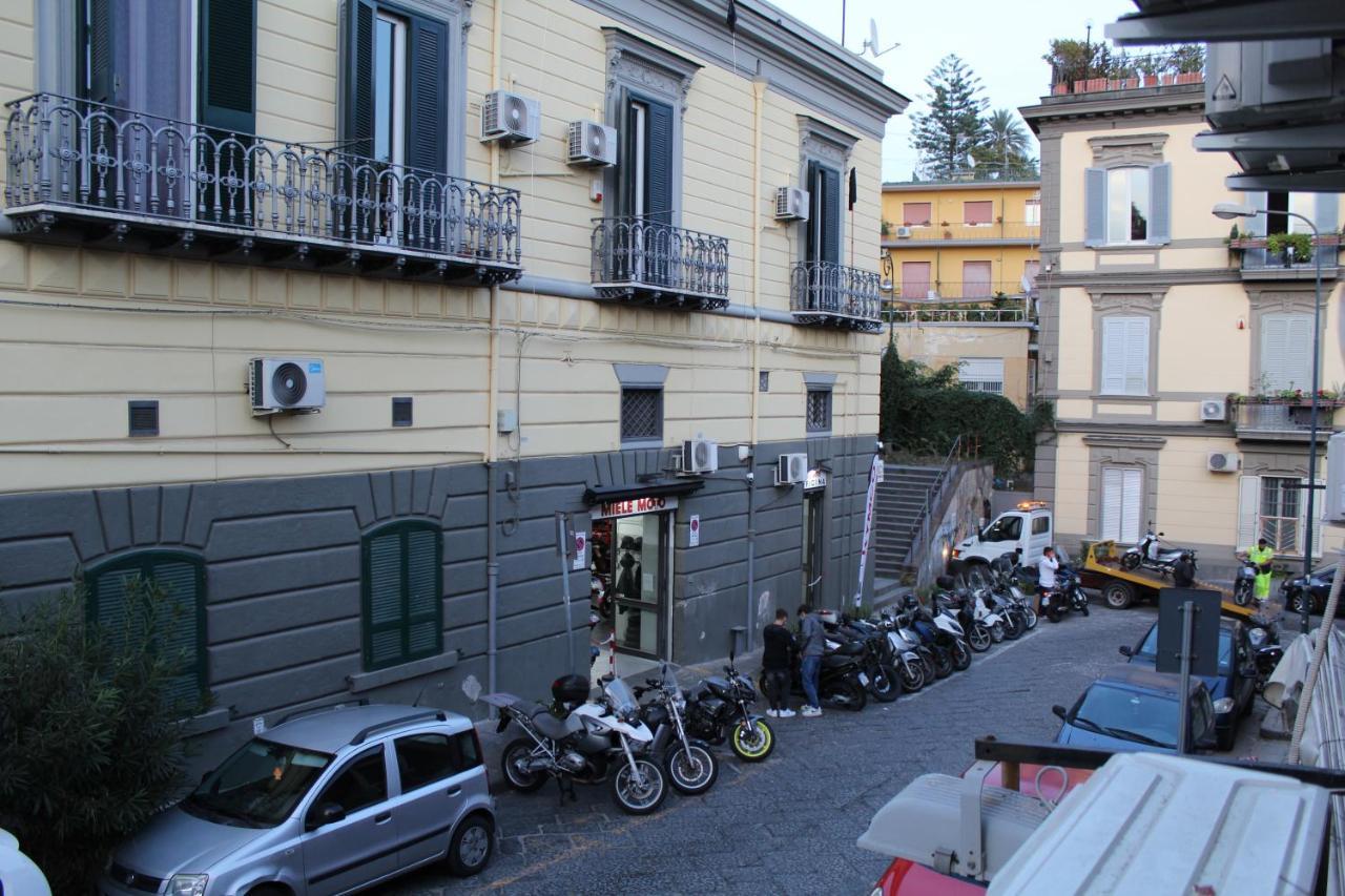The Wine * Naples